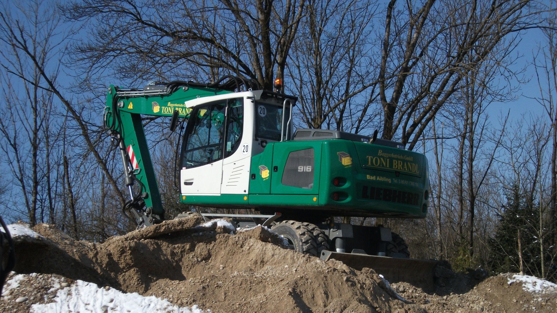 Fahrzeugbild Liebherr A916